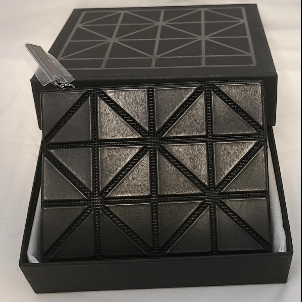 Bao Bao Issey Miyake Small Book Wallet - Black